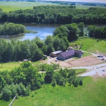 Stajnia Grazyny Mikorowo 46 Villa Czarna Dabrowka Kültér fotó