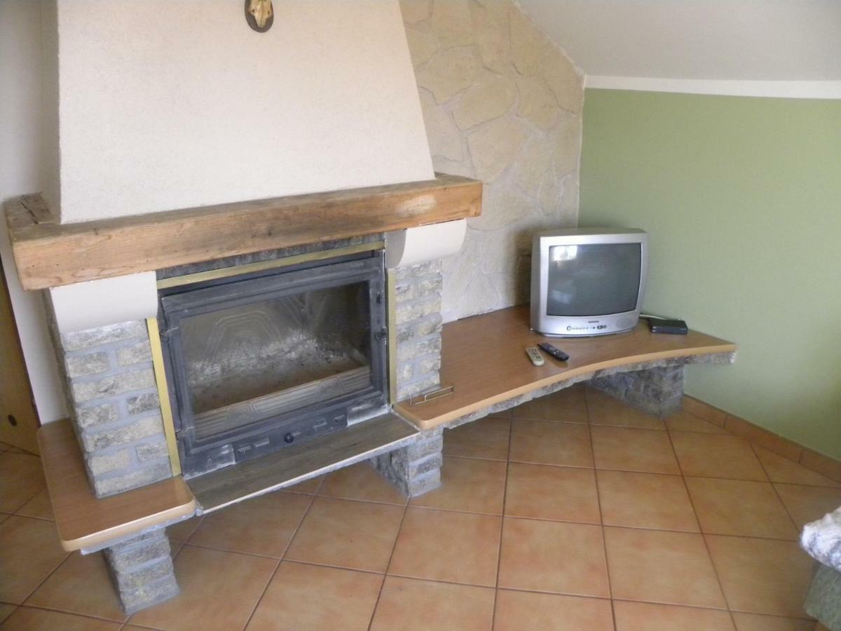 Stajnia Grazyny Mikorowo 46 Villa Czarna Dabrowka Kültér fotó